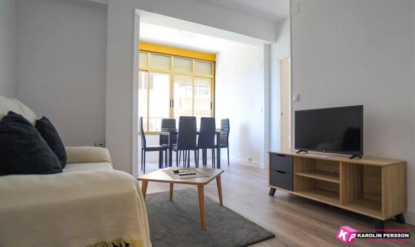 Piso en avenida Oscar Espla