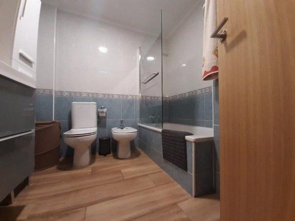 Chalet adosado en calle Juan Gris