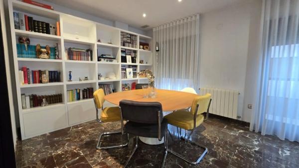 Piso en calle Poeta Miguel Hernandez