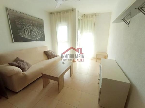 Piso en avenida Sant Francesc