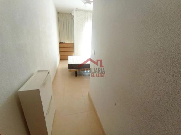 Piso en avenida Sant Francesc