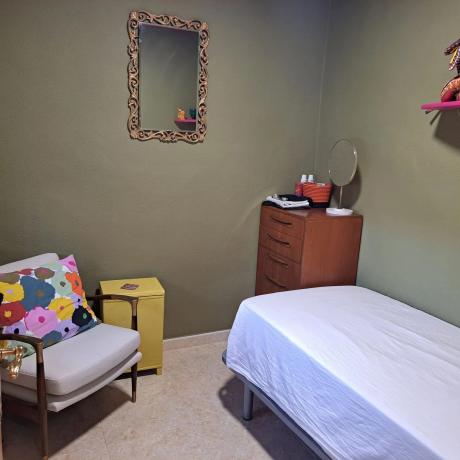 Casa independiente en pasaje Cuartel Norte