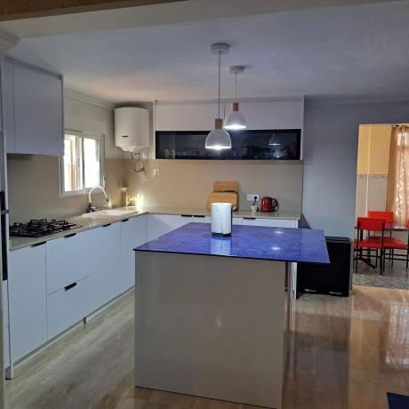 Casa independiente en pasaje Cuartel Norte