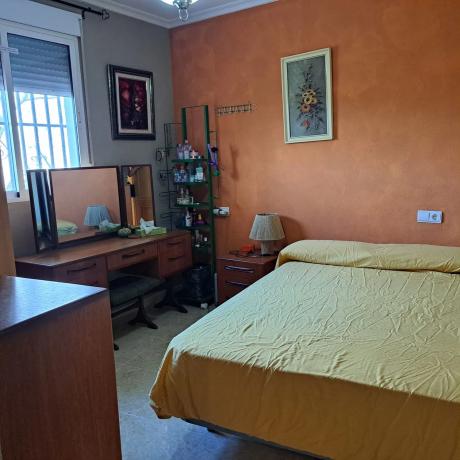 Casa independiente en pasaje Cuartel Norte