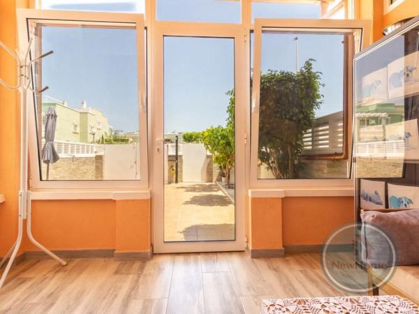 Chalet adosado en avenida de Finlandia