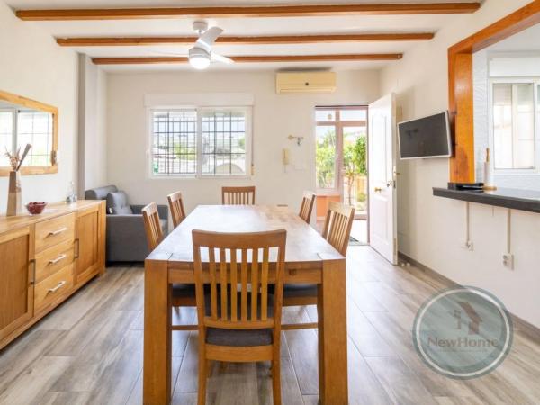 Chalet adosado en avenida de Finlandia