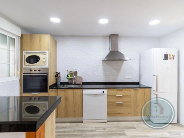 Chalet adosado en avenida de Finlandia