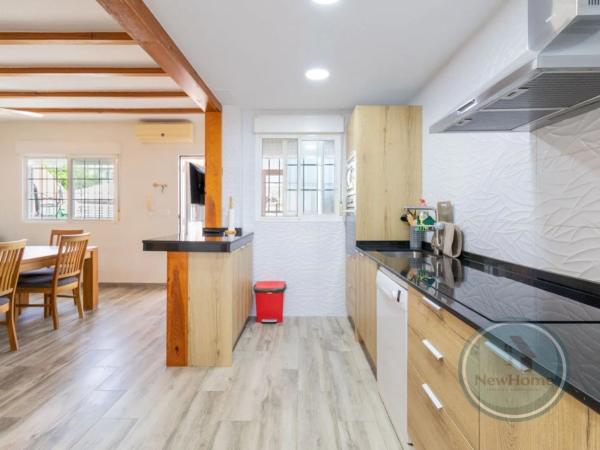 Chalet adosado en avenida de Finlandia