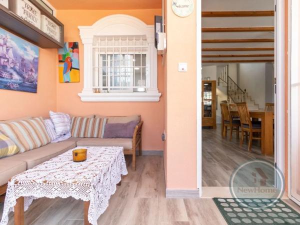 Chalet adosado en avenida de Finlandia