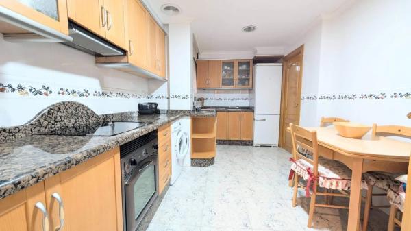 Piso en Barrio Carrús Este