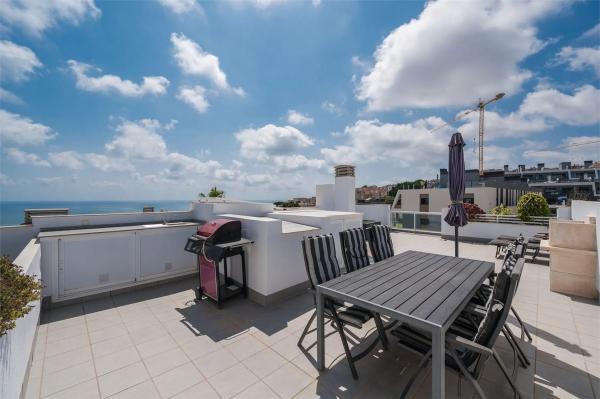 Ático en calle Canarias