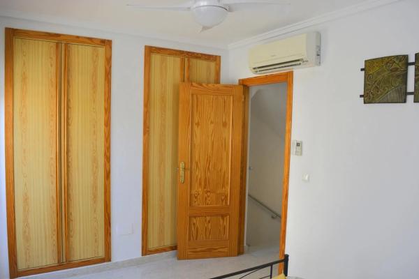 Chalet adosado en avenida D'Escandinàvia