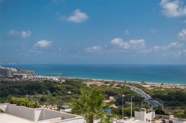 Ático en calle Canarias