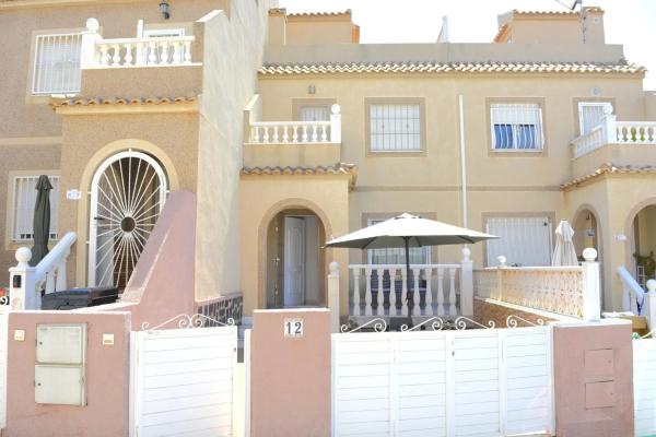 Chalet adosado en avenida D'Escandinàvia