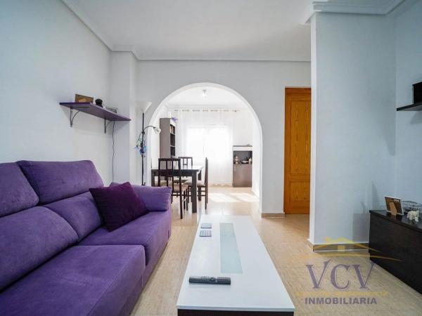 Chalet adosado en calle Rio Vinalopo