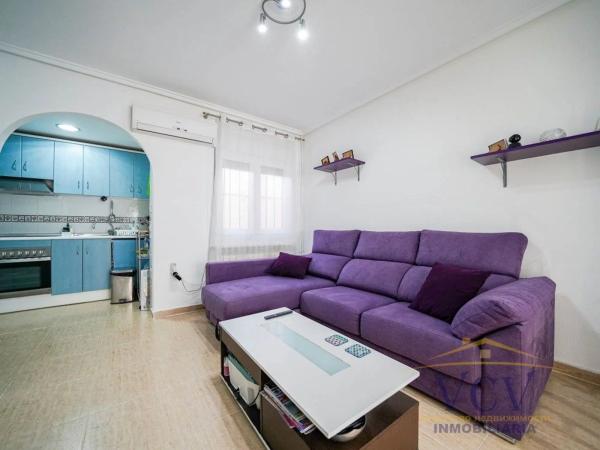 Chalet adosado en calle Rio Vinalopo