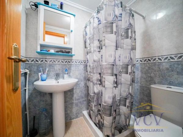 Chalet adosado en calle Rio Vinalopo