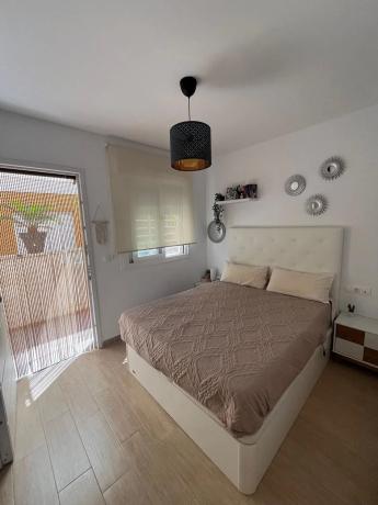 Chalet adosado en calle de Creta