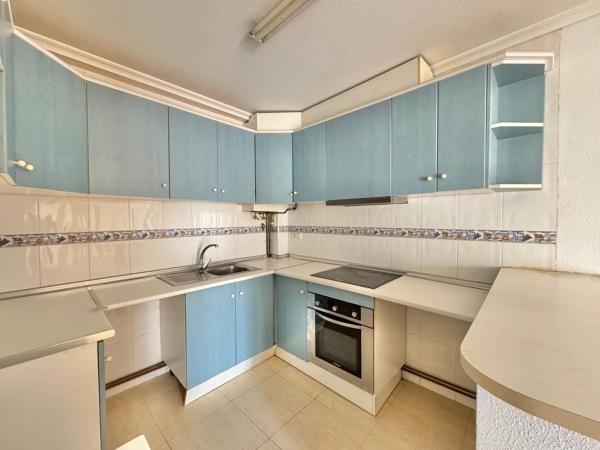 Chalet pareado en avenida D'Escandinàvia