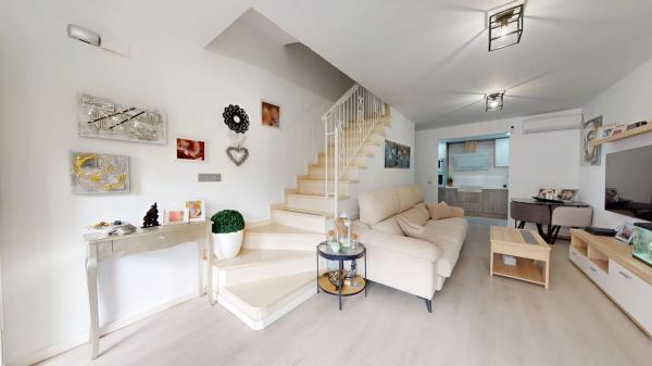 Chalet adosado en avenida del Carabasí