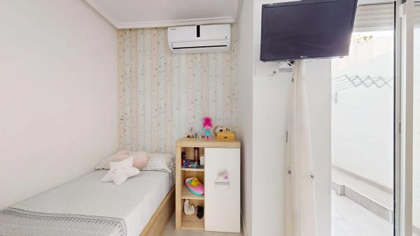 Chalet adosado en avenida del Carabasí