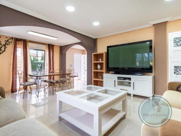 Casa independiente en calle Isla de Formentera