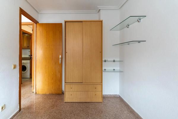 Piso en calle Hernán Cortés