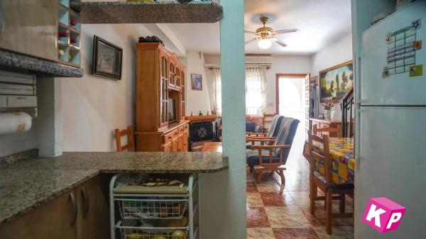 Casa independiente en calle Ensayo General