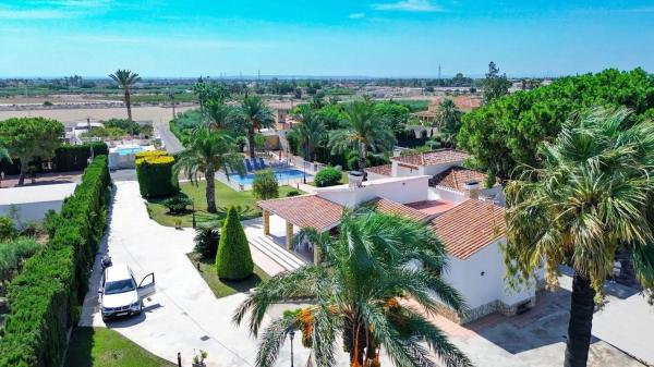 Casa independiente en Partida Perleta