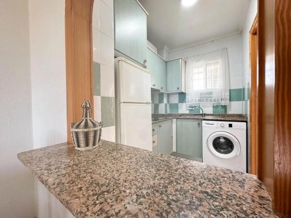 Piso en avenida Costa Blanca, 6