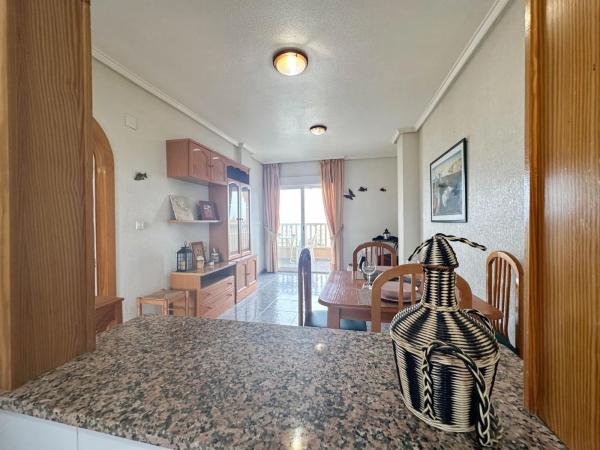 Piso en avenida Costa Blanca, 6