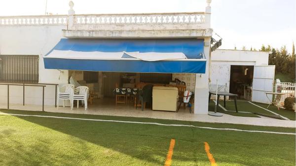 Casa independiente en Polígono Boch.Industrial I6 s/n