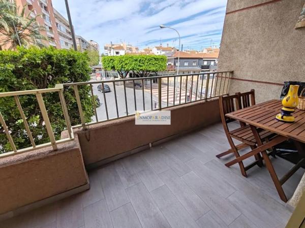 Piso en plaza del Doctor Fleming