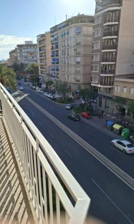 Piso en avenida Sant Vicent Ferrer, 16