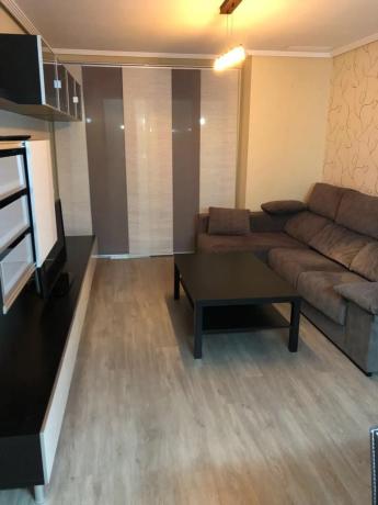 Piso en avenida de Jubalcoi, 36