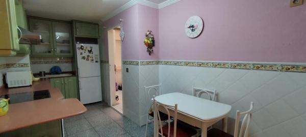 Piso en calle José Romero López