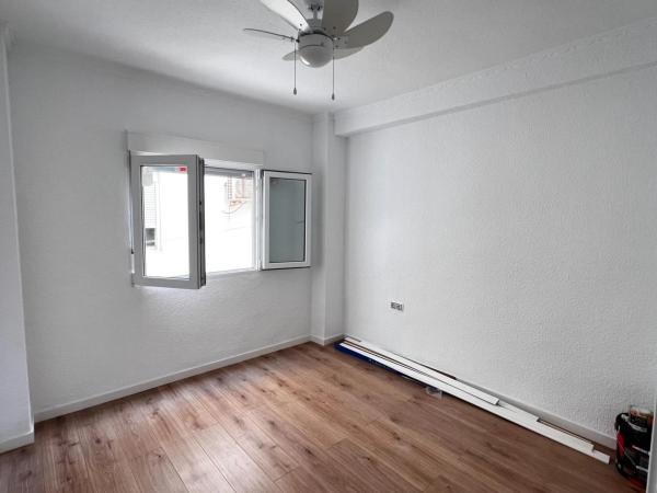 Piso en calle Aurelio Coquillat Pascual, 39