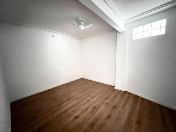 Piso en calle Aurelio Coquillat Pascual, 39