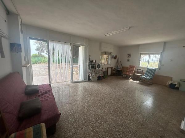 Casa independiente en Costera Encarnelles