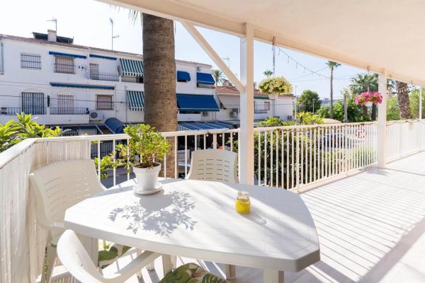 Piso en calle Rojales