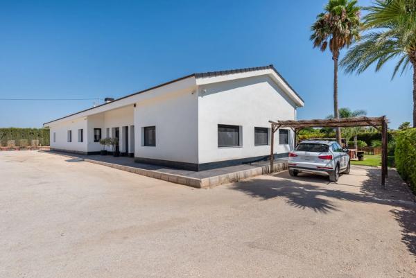 Casa independiente en 1er Canal de Riegos de Levante
