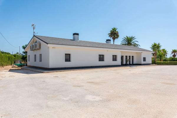 Casa independiente en 1er Canal de Riegos de Levante