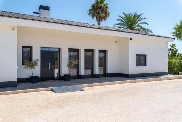 Casa independiente en 1er Canal de Riegos de Levante