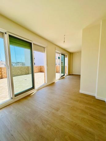 Ático en calle Gabriel Miró, 21