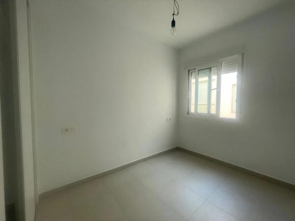 Chalet pareado en calle de Creta s/n