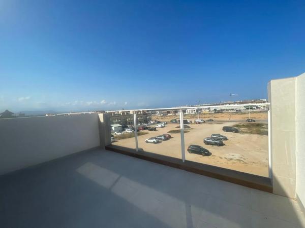 Chalet pareado en calle de Creta s/n