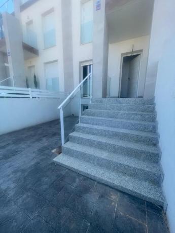 Chalet pareado en calle de Creta s/n