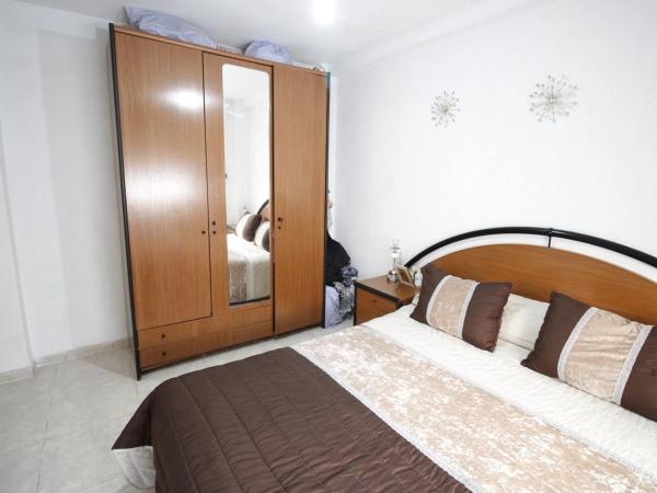 Piso en Barrio Sector V-El Canal