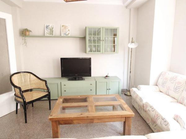 Piso en Barrio Reina Victoria-Miguel Hernández