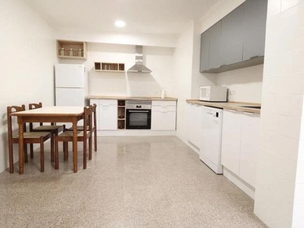 Piso en Barrio Reina Victoria-Miguel Hernández